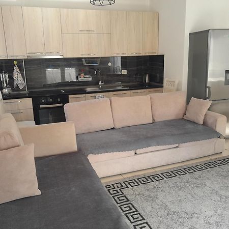 Comfy City Center Apartment Shkodër Buitenkant foto