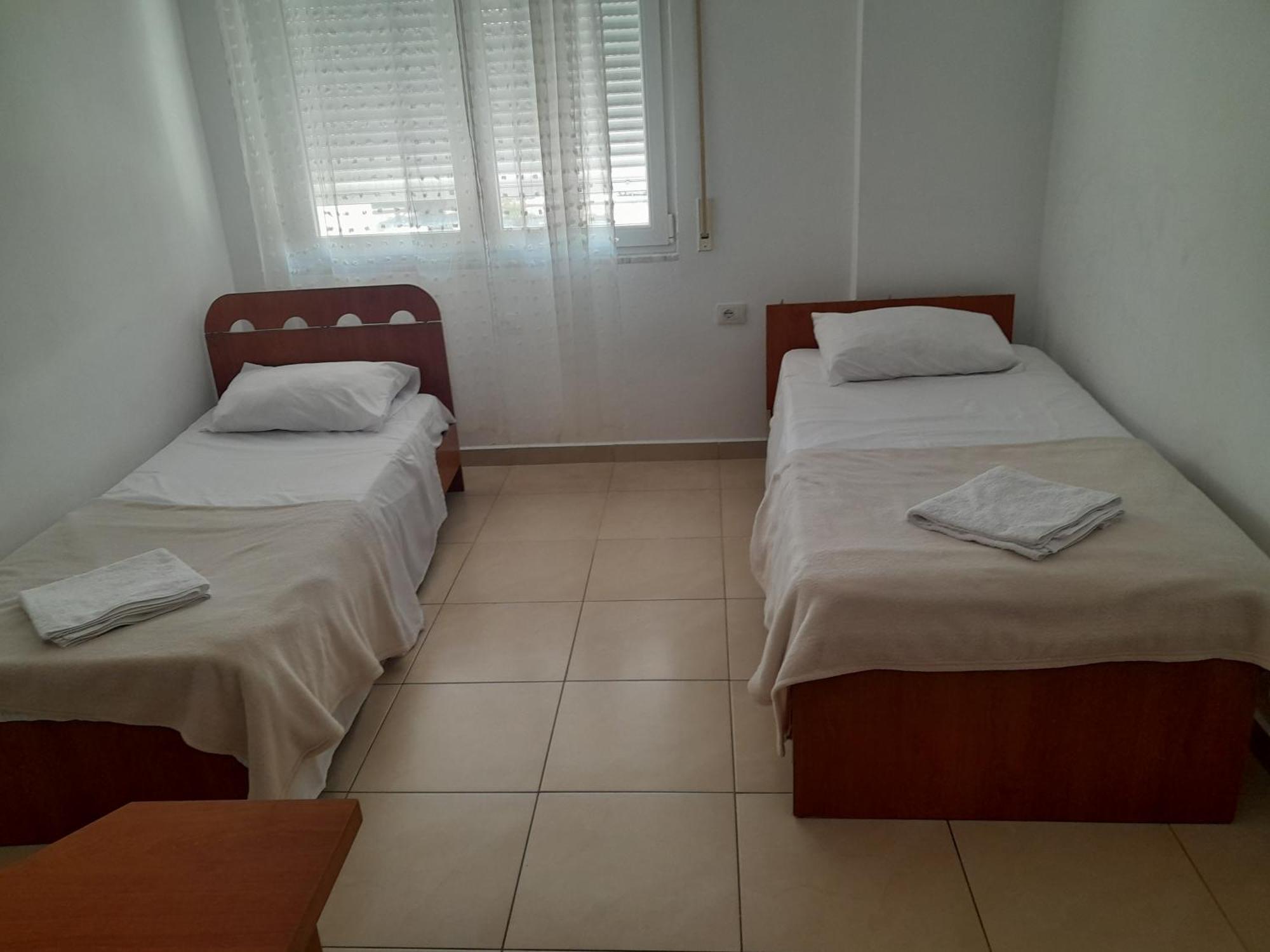 Comfy City Center Apartment Shkodër Buitenkant foto